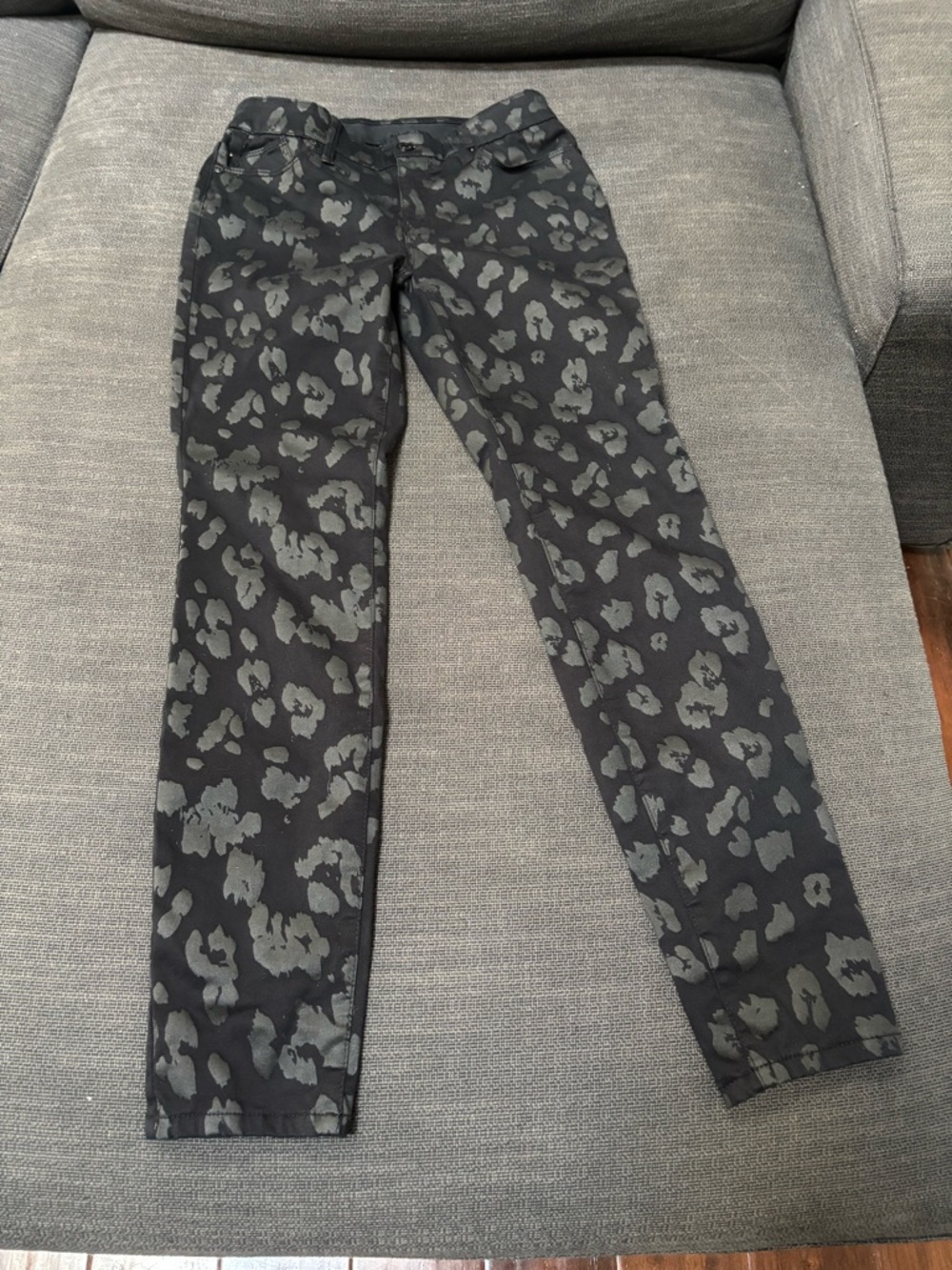 Chico`s Secret Stretch Coated Leopard-Print Jeggings - Chico`s size 00R